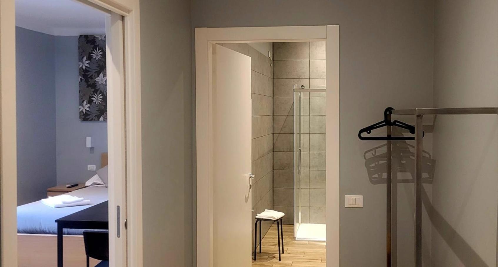 Al Binario Brescia Hotell Eksteriør bilde