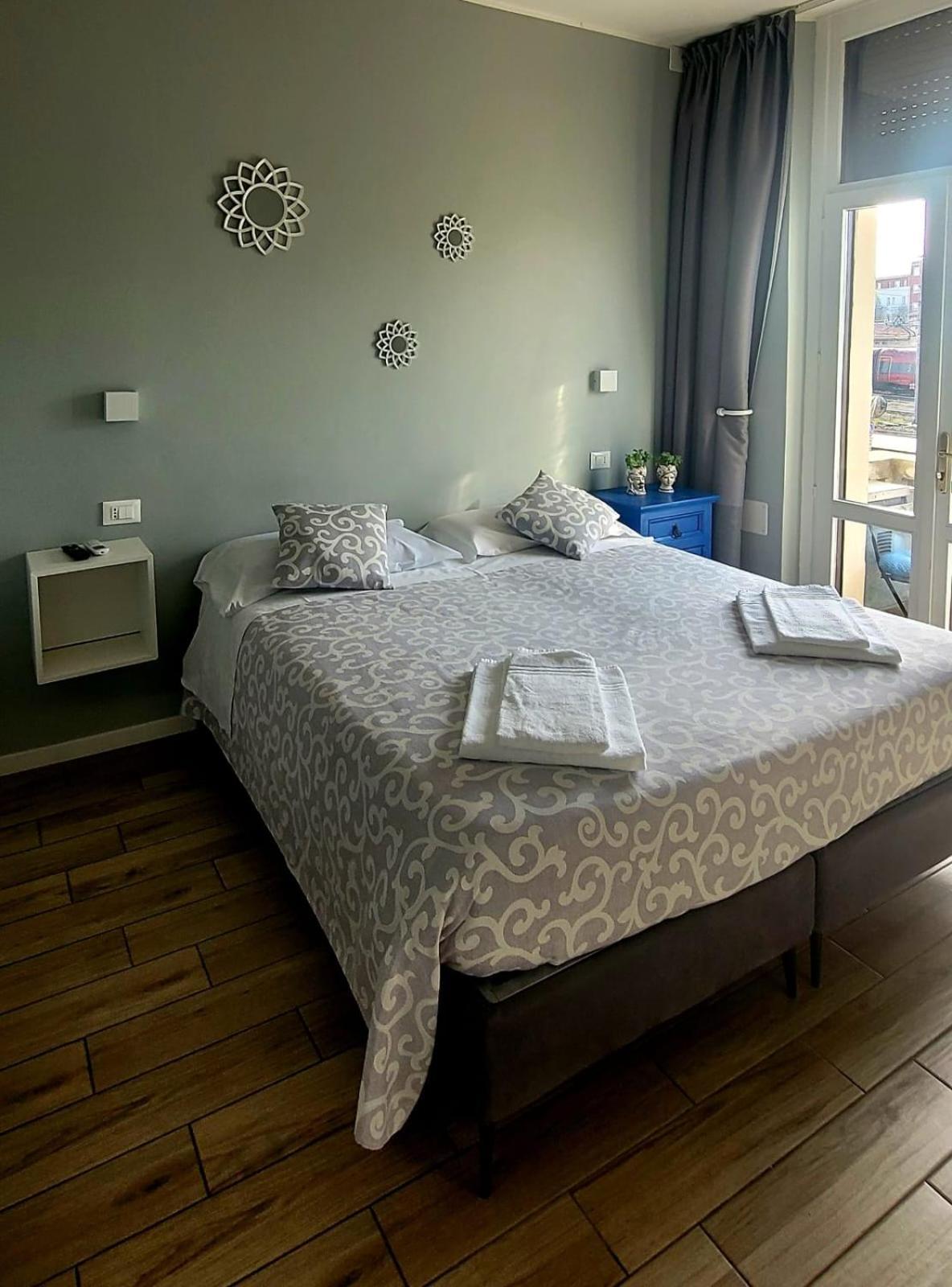 Al Binario Brescia Hotell Eksteriør bilde